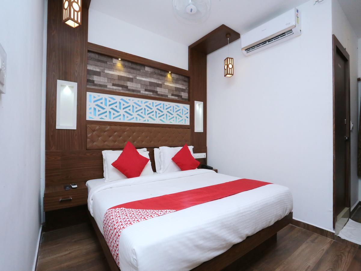Hotel Qube Kochi Exterior foto