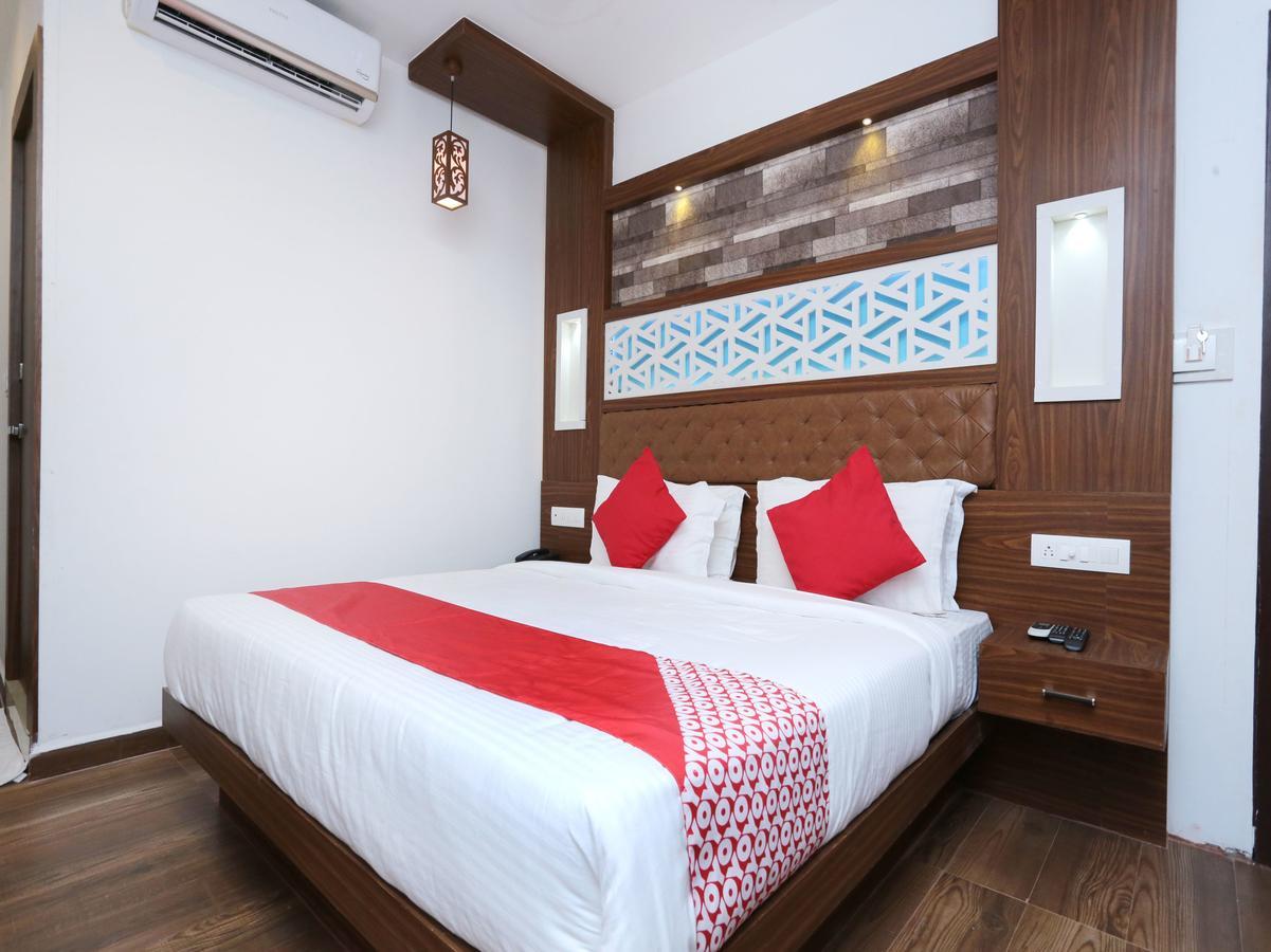 Hotel Qube Kochi Exterior foto